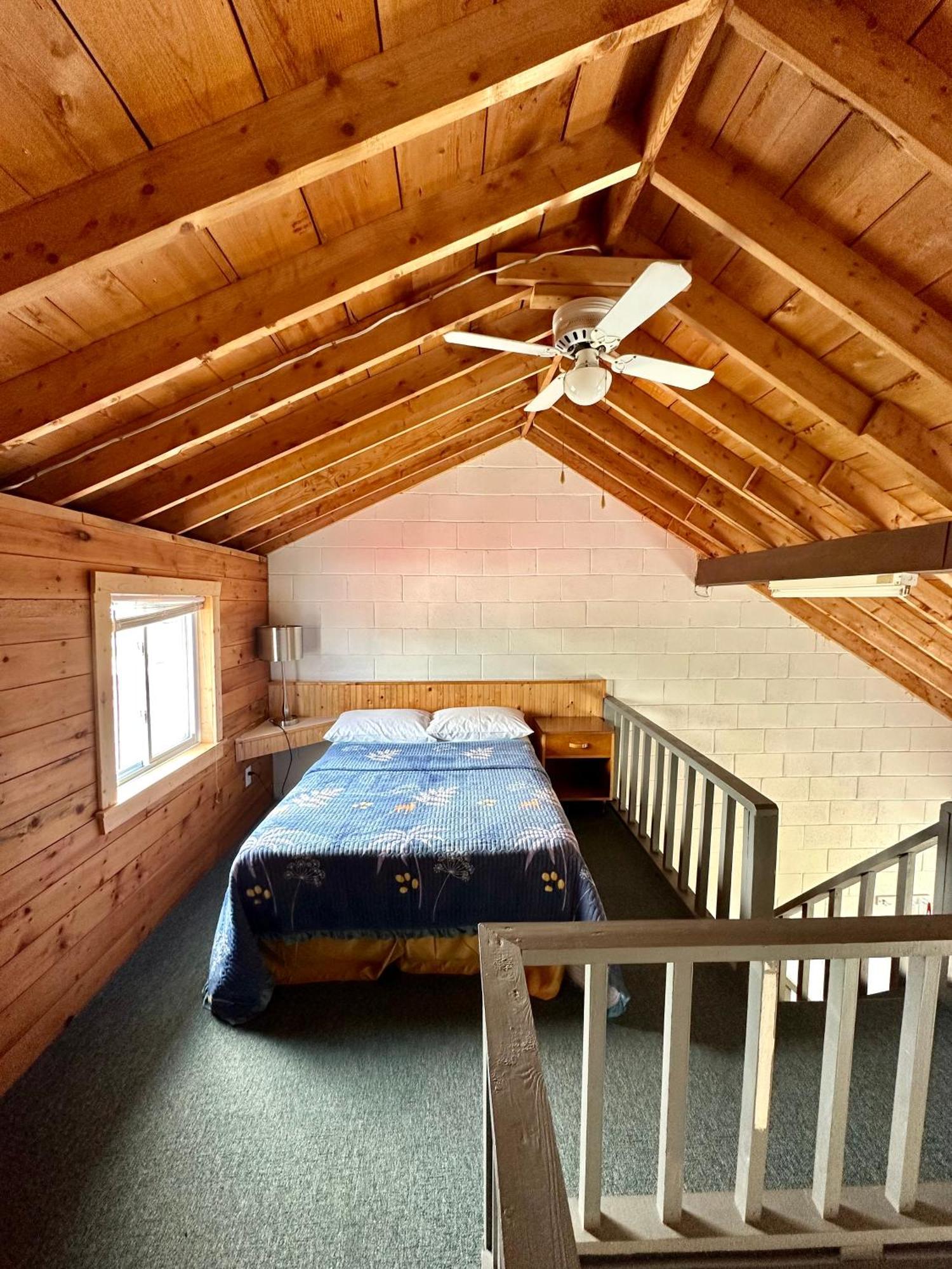 The Waterfront Motel Grand Barachois Bagian luar foto