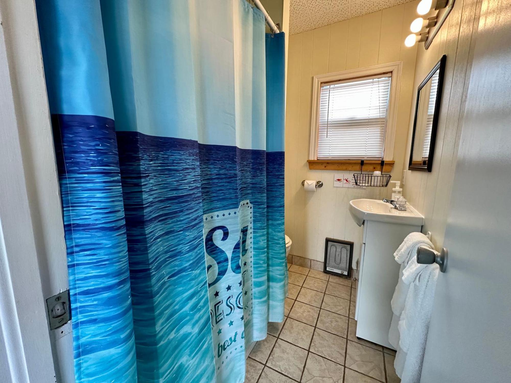 The Waterfront Motel Grand Barachois Bagian luar foto